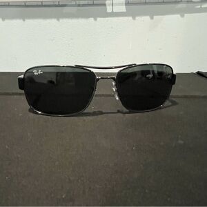 Ray-Ban Silver and Black Sunglasses model 3522